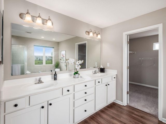 1434 Swanton Street, Lewis Center, OH 43035
