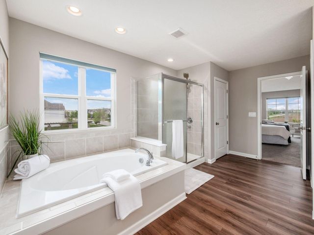 1434 Swanton Street, Lewis Center, OH 43035