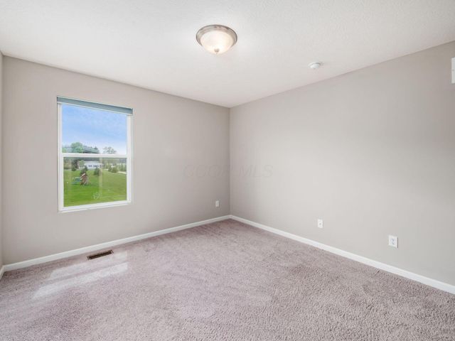 1434 Swanton Street, Lewis Center, OH 43035