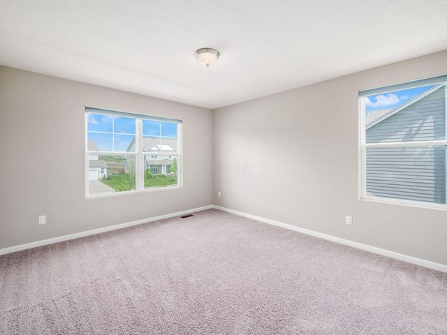 1434 Swanton Street, Lewis Center, OH 43035