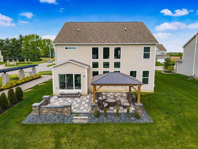 1434 Swanton Street, Lewis Center, OH 43035