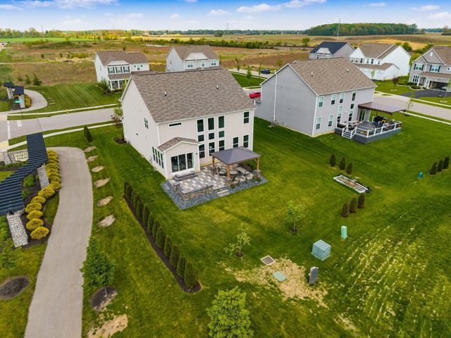 1434 Swanton Street, Lewis Center, OH 43035