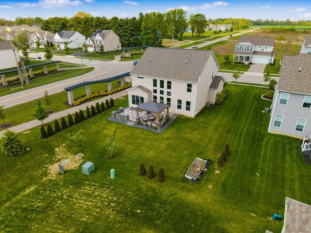 1434 Swanton Street, Lewis Center, OH 43035