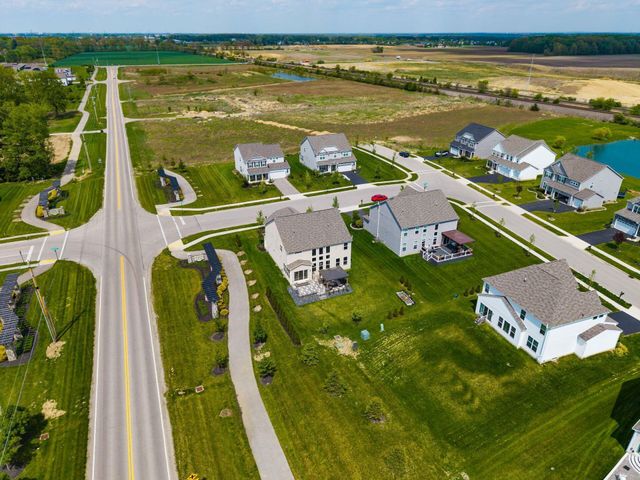 1434 Swanton Street, Lewis Center, OH 43035