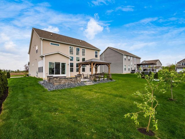1434 Swanton Street, Lewis Center, OH 43035