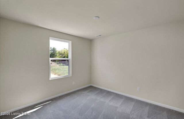 7602 Fair Ln, Louisville, KY 40291
