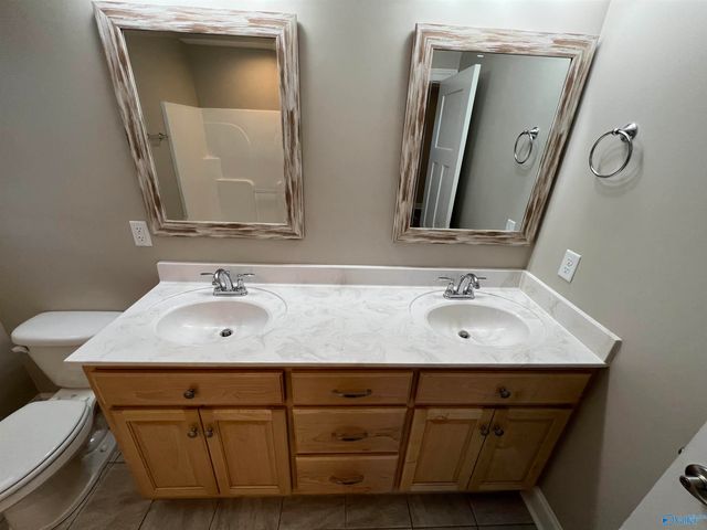 19105 Racheals Loop, Athens, AL 35611