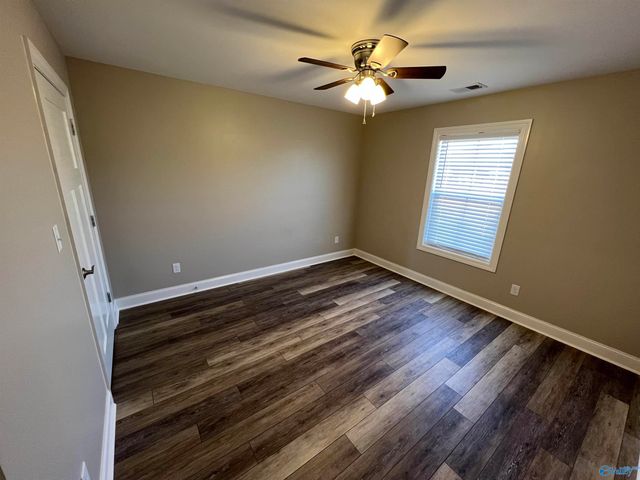 19105 Racheals Loop, Athens, AL 35611