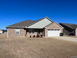 19105 Racheals Loop, Athens, AL 35611