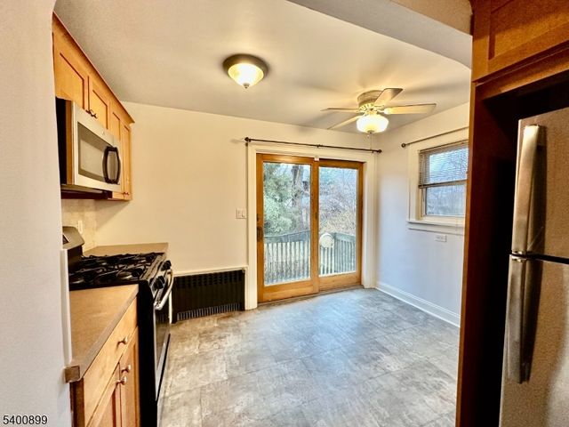 995 Grace Ter, Teaneck Twp., NJ 07666