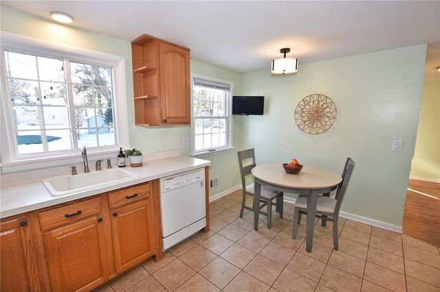 41 Summer Lane, Greece, NY 14626