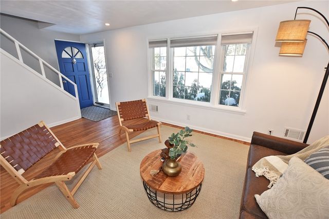 41 Summer Lane, Greece, NY 14626