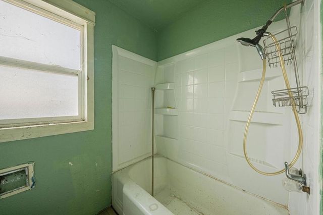 276 Noice, Salinas, CA 93906