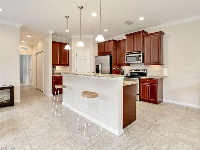 23430 Alamanda DR # 203, Estero, FL 34135