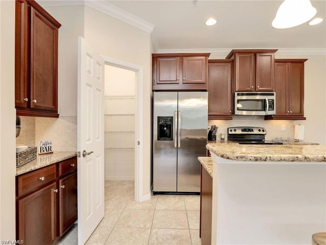 23430 Alamanda DR # 203, Estero, FL 34135