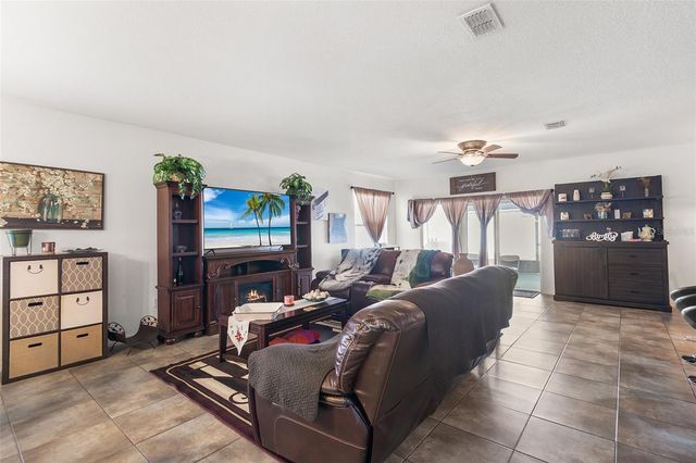 236 BARRINGTON DRIVE, Haines City, FL 33844