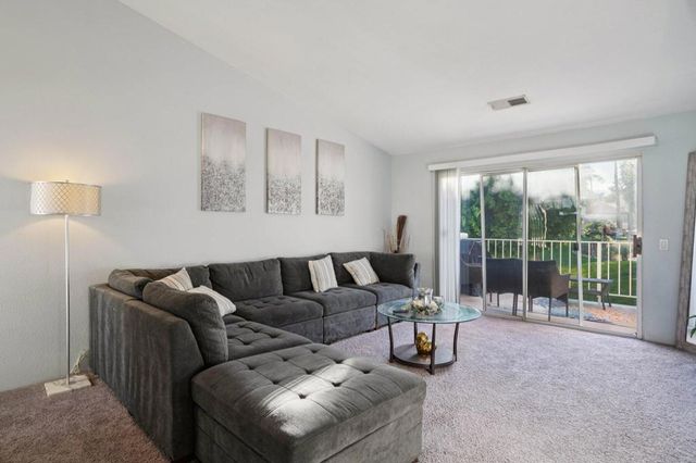 480 Evergreen Ash, Palm Desert, CA 92211