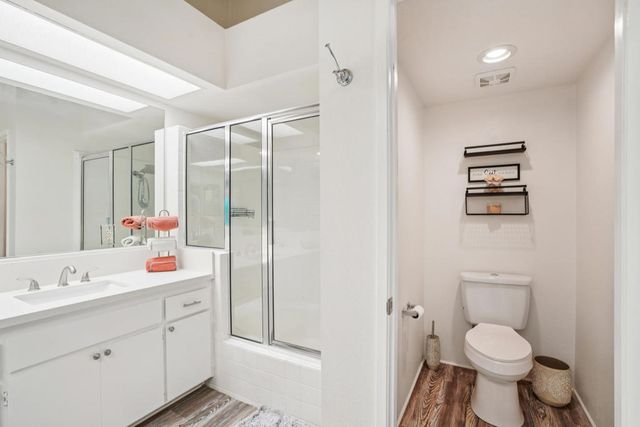 480 Evergreen Ash, Palm Desert, CA 92211