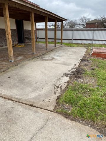 303 N 7th Street, Copperas Cove, TX 76522
