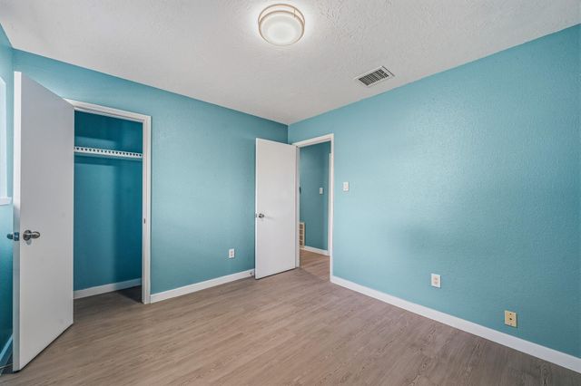 10606 Kirkdale Drive, Houston, TX 77089