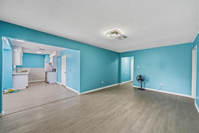 10606 Kirkdale Drive, Houston, TX 77089