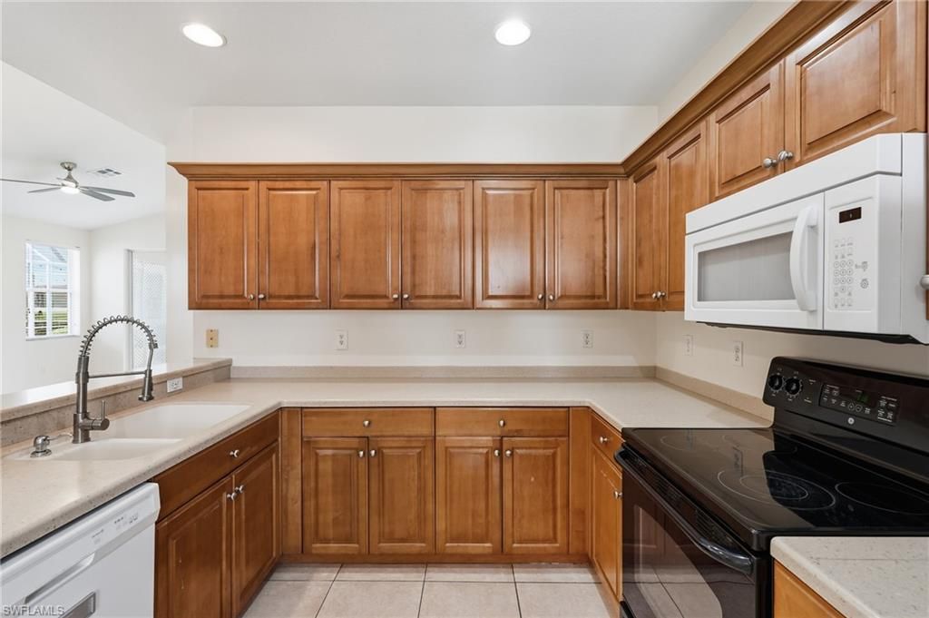 4327 Avian AVE, FORT MYERS, FL 33916 — exterior