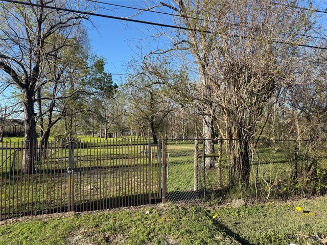 2527 Lone Oak Road, Houston, TX 77093