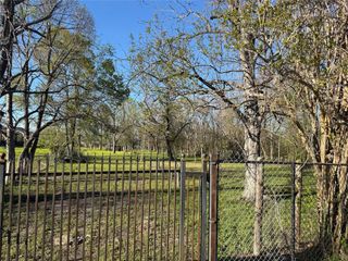 2527 Lone Oak Road, Houston, TX 77093