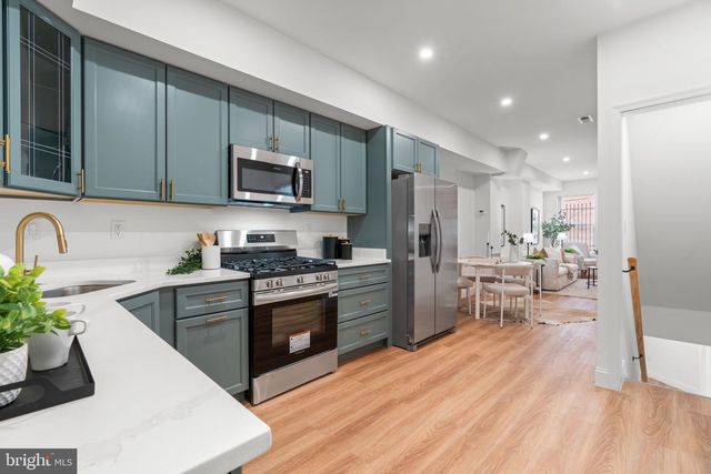 224 N GLOVER ST, Baltimore, MD 21224