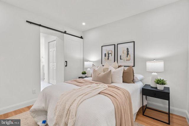 224 N GLOVER ST, Baltimore, MD 21224