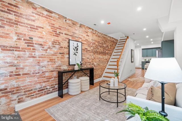 224 N GLOVER ST, Baltimore, MD 21224