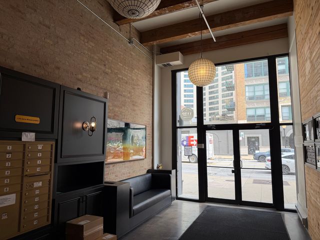 1132 S Wabash Avenue 210, Chicago, IL 60605