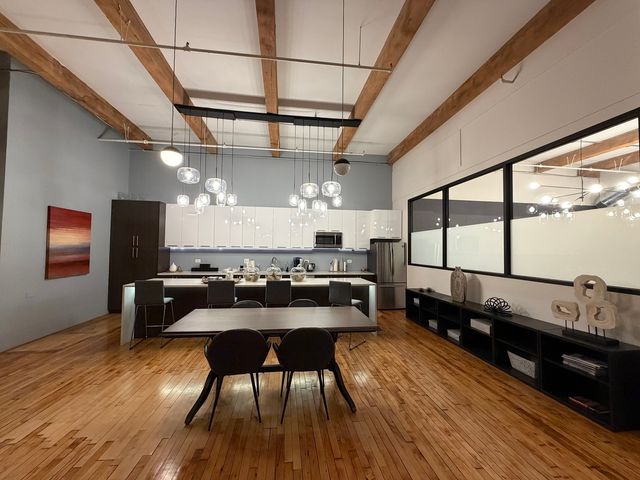 1132 S Wabash Avenue 210, Chicago, IL 60605