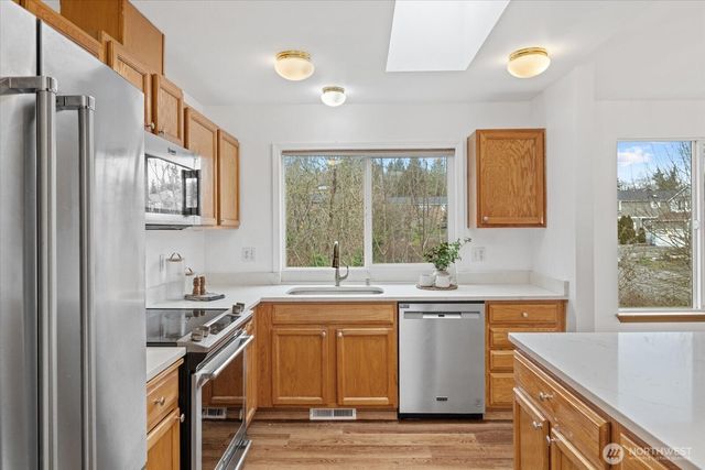 3001 S Charlestown Street, Seattle, WA 98144