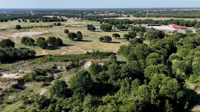 350 Division Lane, Poolville, TX 76487