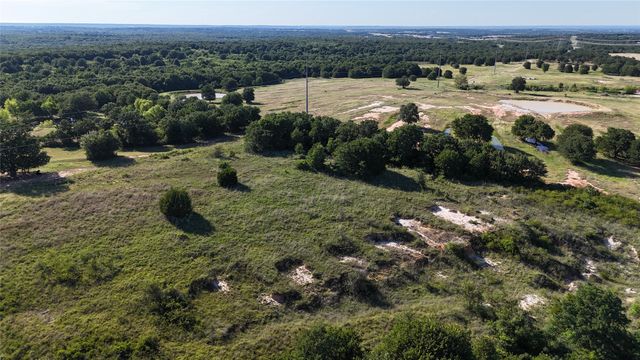 350 Division Lane, Poolville, TX 76487