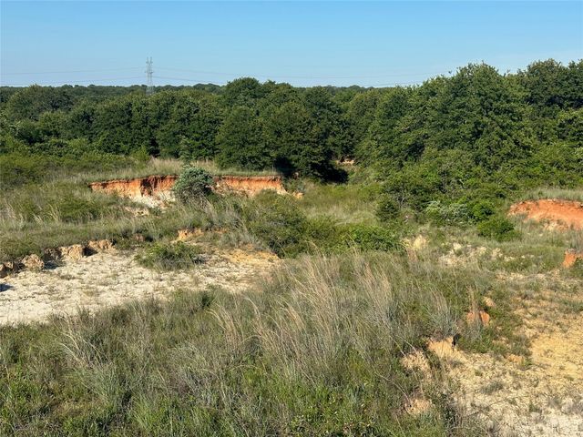 350 Division Lane, Poolville, TX 76487