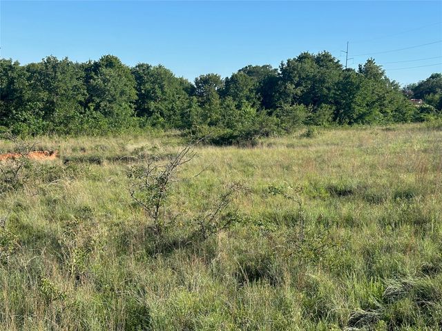 350 Division Lane, Poolville, TX 76487