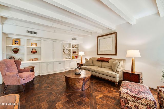 6701 N SCOTTSDALE Road 20, Scottsdale, AZ 85250