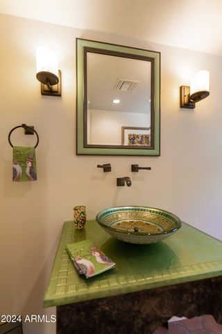 6701 N SCOTTSDALE Road 20, Scottsdale, AZ 85250