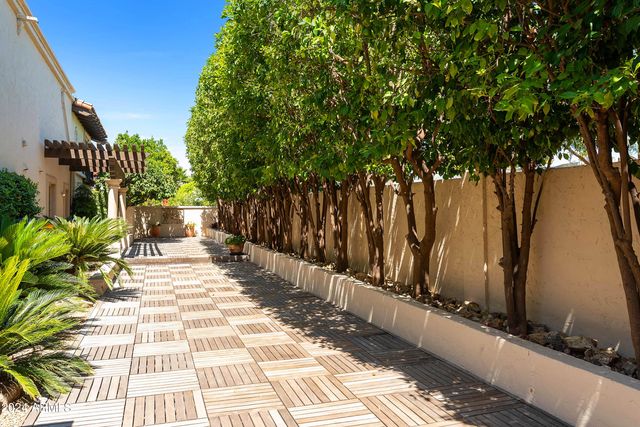 6701 N SCOTTSDALE Road 20, Scottsdale, AZ 85250