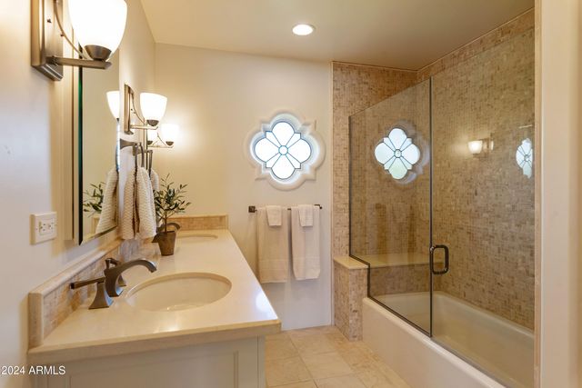 6701 N SCOTTSDALE Road 20, Scottsdale, AZ 85250