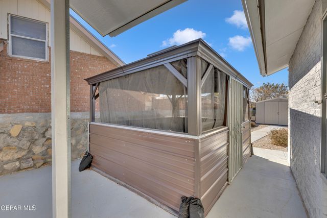 10945 GOLDEN POND Drive, El Paso, TX 79934