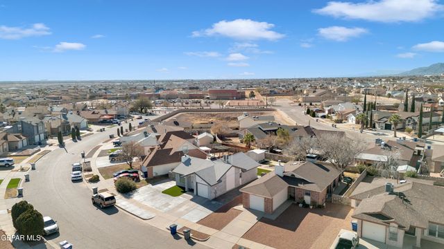 10945 GOLDEN POND Drive, El Paso, TX 79934