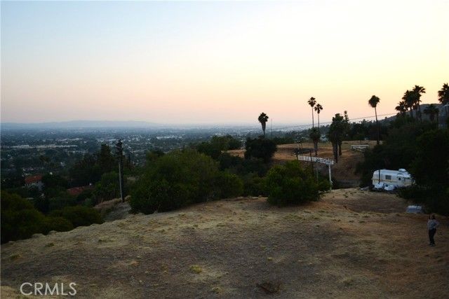 946 N Glendora Ave, Glendora, CA 91741