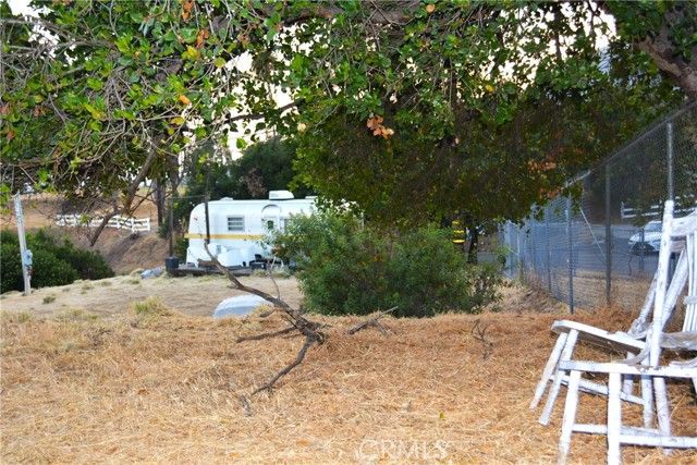 946 N Glendora Ave, Glendora, CA 91741