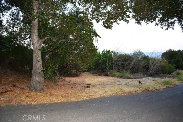 946 N Glendora Ave, Glendora, CA 91741