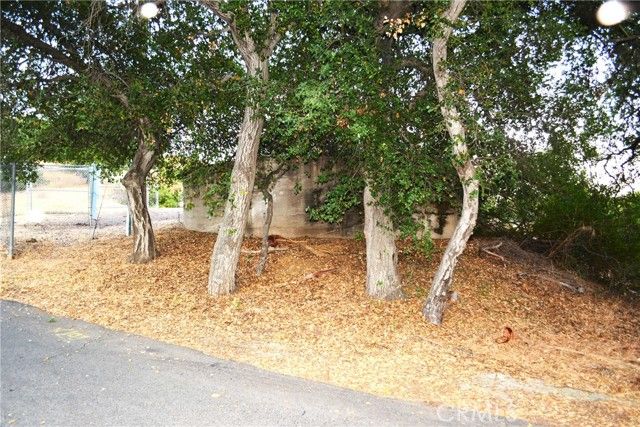 946 N Glendora Ave, Glendora, CA 91741