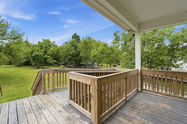 188 County Road 480, Dayton, TX 77535