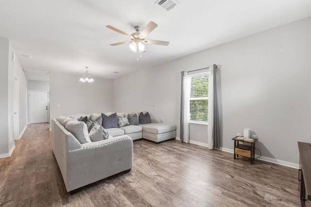 188 County Road 480, Dayton, TX 77535